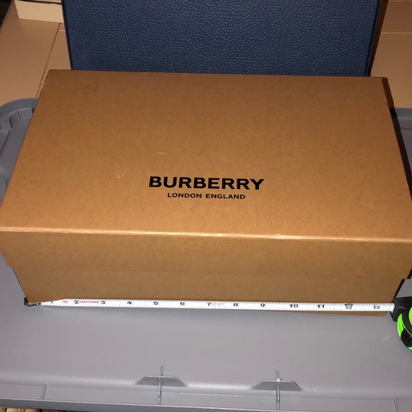 Burberry box